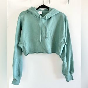 Airy Fleece Boyfriend Cropped Hoodie